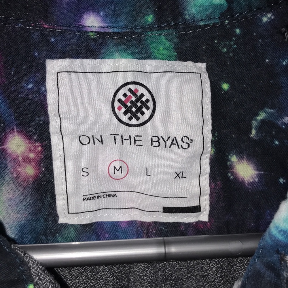Galaxy&grey button down - Picture 3 of 6